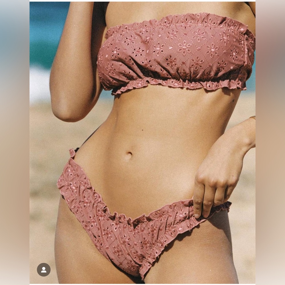 Juillet eyelet bikini set
